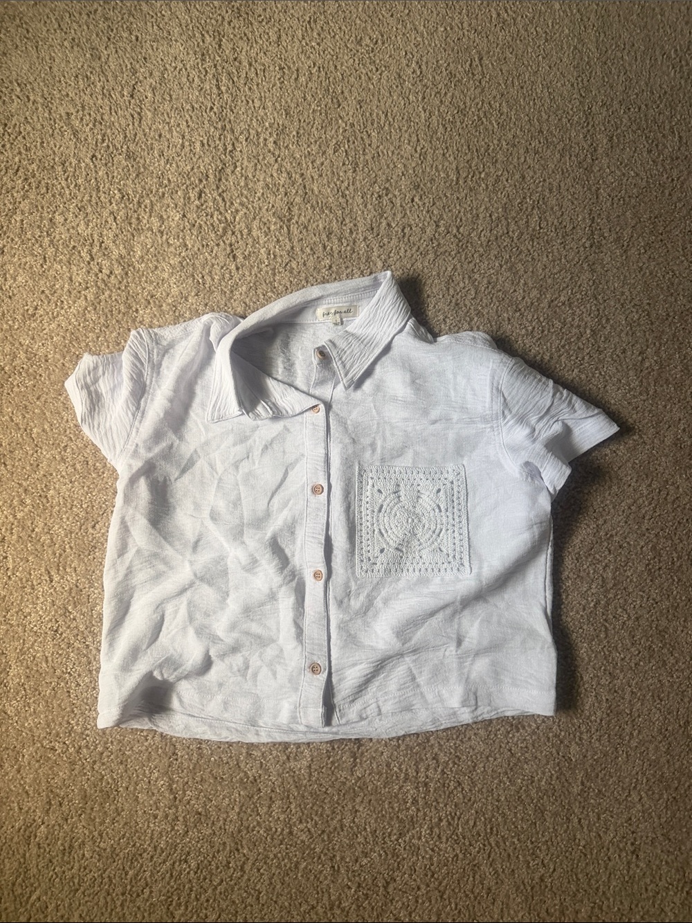 White Cropped Button-Up Shirt with Crochet Pocket - Kids